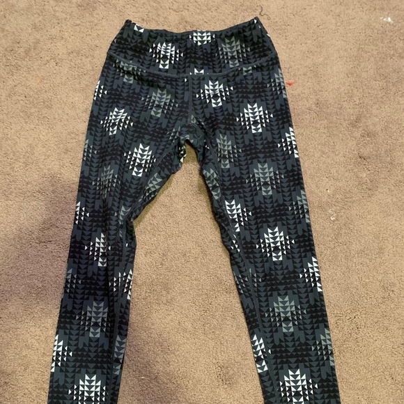 Zella Patterned Leggings - Picture 1 of 4